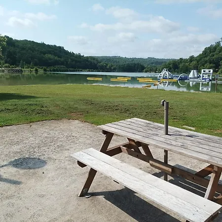 Maison Avec Jardin Clos, 別荘 *