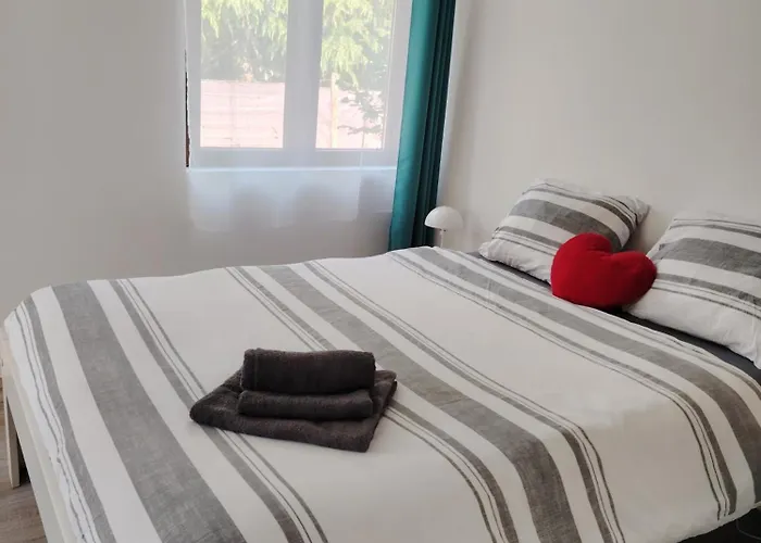 Maison Avec Jardin Clos, * Catus (Lot)