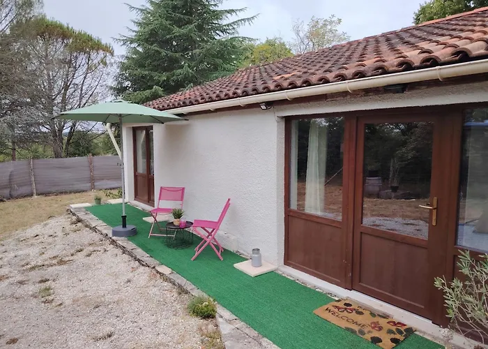 Maison Avec Jardin Clos, Prázdninový dům